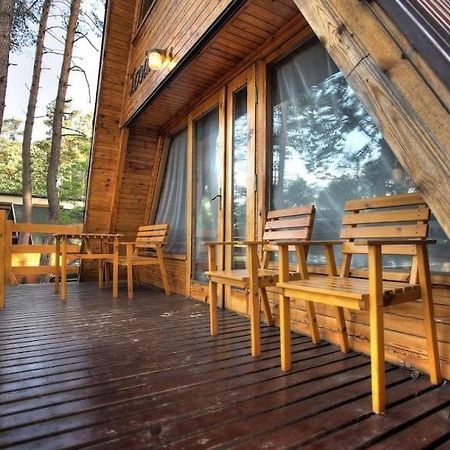 Santana Club Bed and Breakfast Wieleń Zaobrzański Eksteriør billede