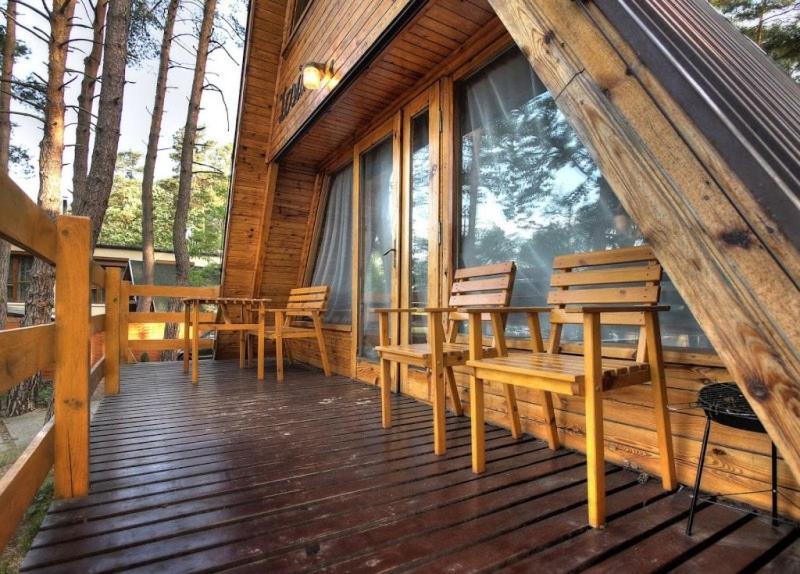 Santana Club Bed and Breakfast Wieleń Zaobrzański Eksteriør billede