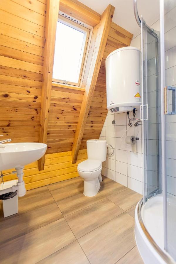 Santana Club Bed and Breakfast Wieleń Zaobrzański Eksteriør billede