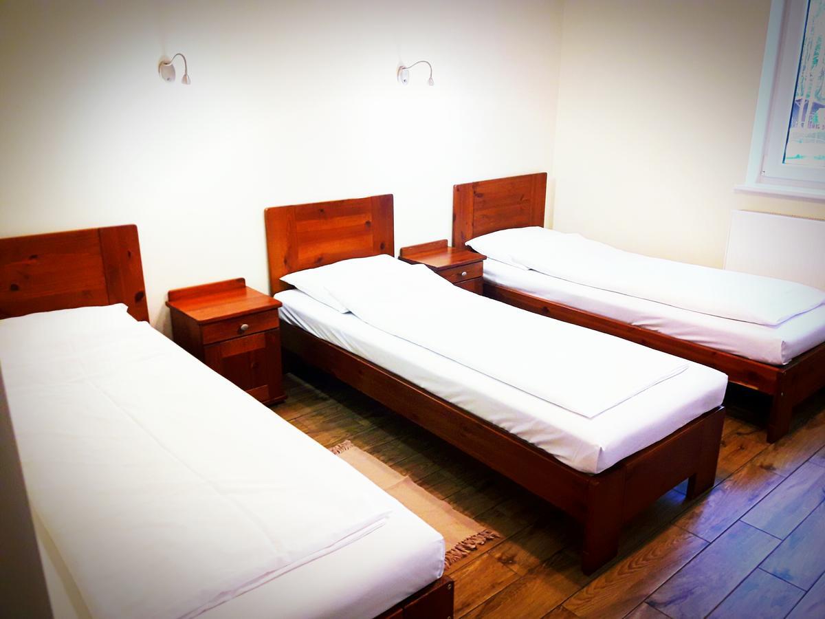 Santana Club Bed and Breakfast Wieleń Zaobrzański Eksteriør billede